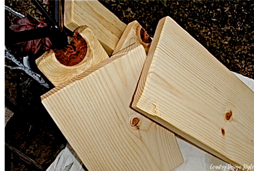 Boards before with tea