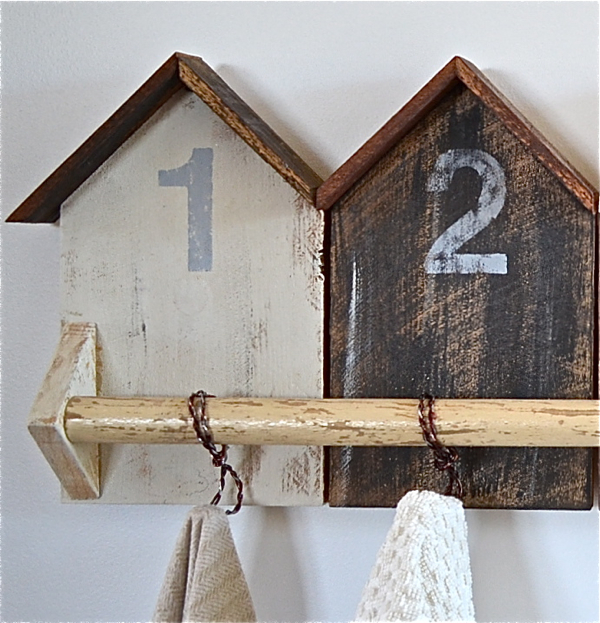 Cabin Hooks Country Design Style