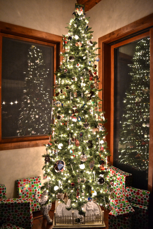 12 Days of Christmas Tree white