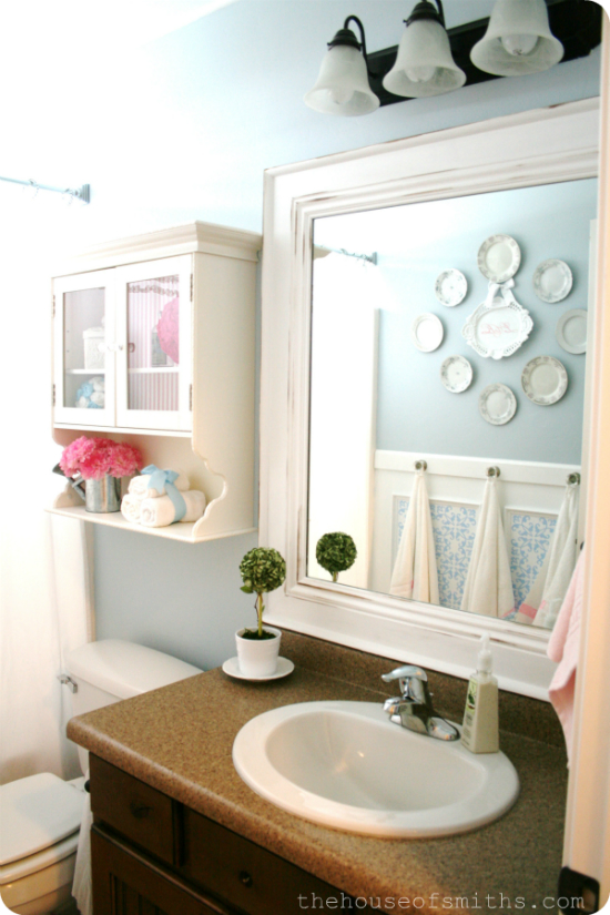The House of Smiths Bathroom Makeover - thehouseofsmiths.com