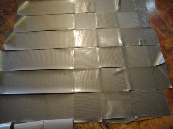 weaving-duct-tape-sticky
