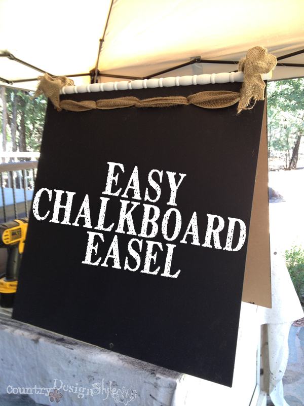 Easy Chalkboard Easel http://countrydesignstyle.com #chalkboard #easel #diy