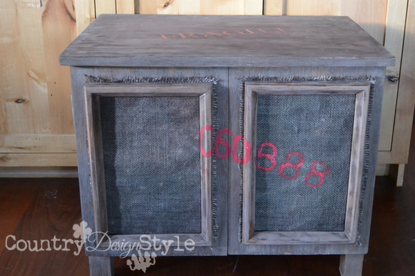 crate-lettering-red-country-design-style-10
