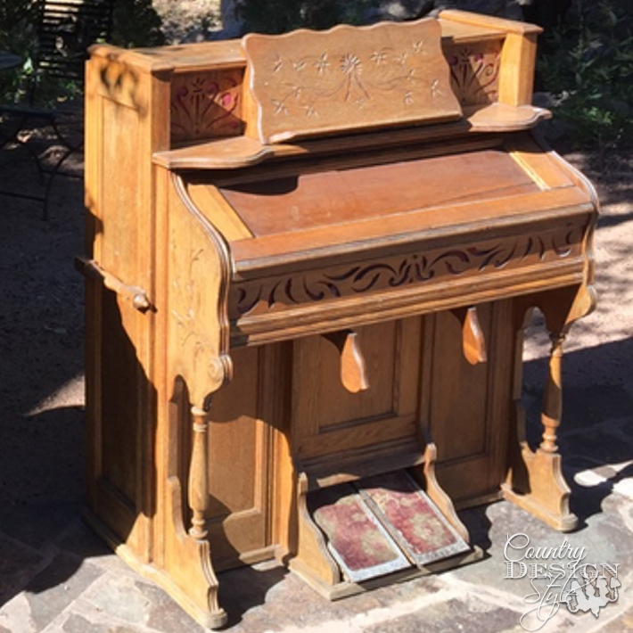 pump-organ-country-design-style-3