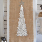 melted-crayon-christmas-tree | countrydesignstyle.com