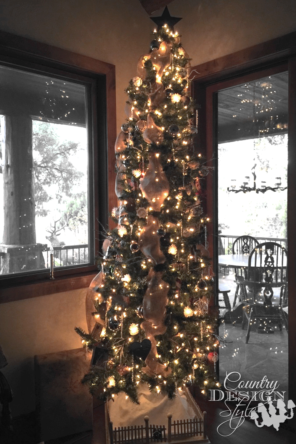 Christmas tree | Country Design Style | countrydesignstyle.com