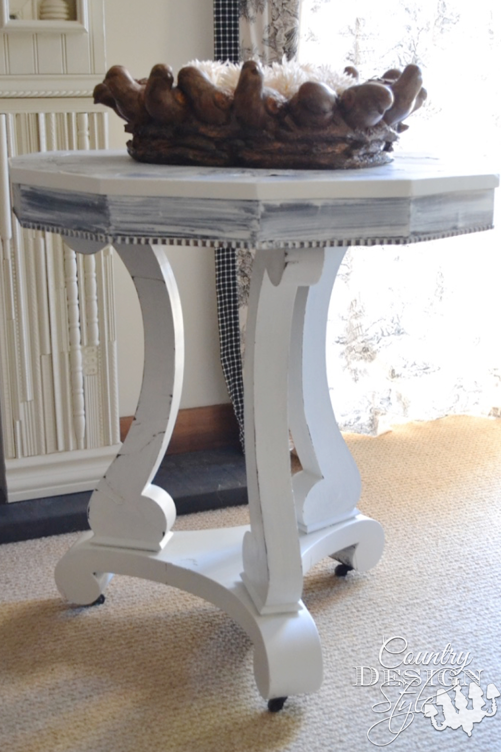Furniture Makeover Shades of White Table | Country Design Style | countrydesignstyle.com
