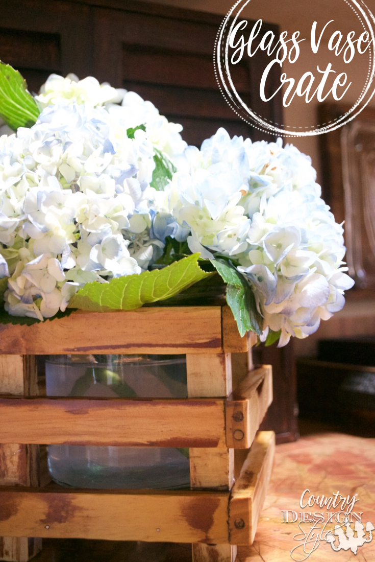 Glass Vase Crate | Country Design Style | countrydesignstyle.com