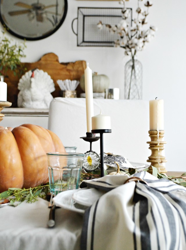 casual-thanksgiving-table-myfabulesslife-com_