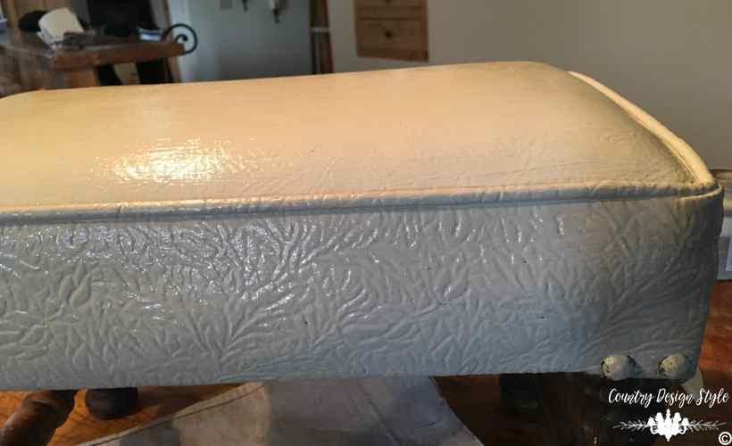 footstool makeover gray chalk based paint | Country Design Style | countrydesignstyle.com