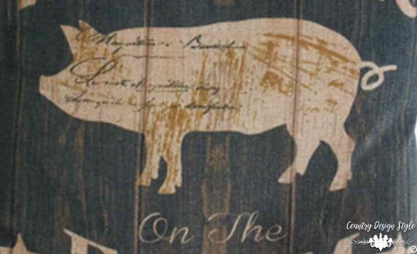 Farmhouse Style Get the Look pig pillow | Country Design Style | countrydesignstyle.com