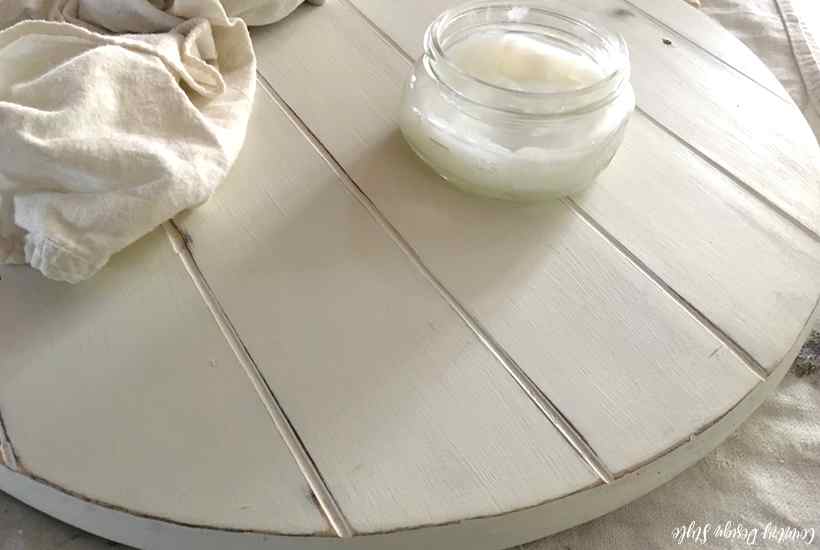 Farmhouse Tray waxed | Country Design Style | countrydesignstyle.com