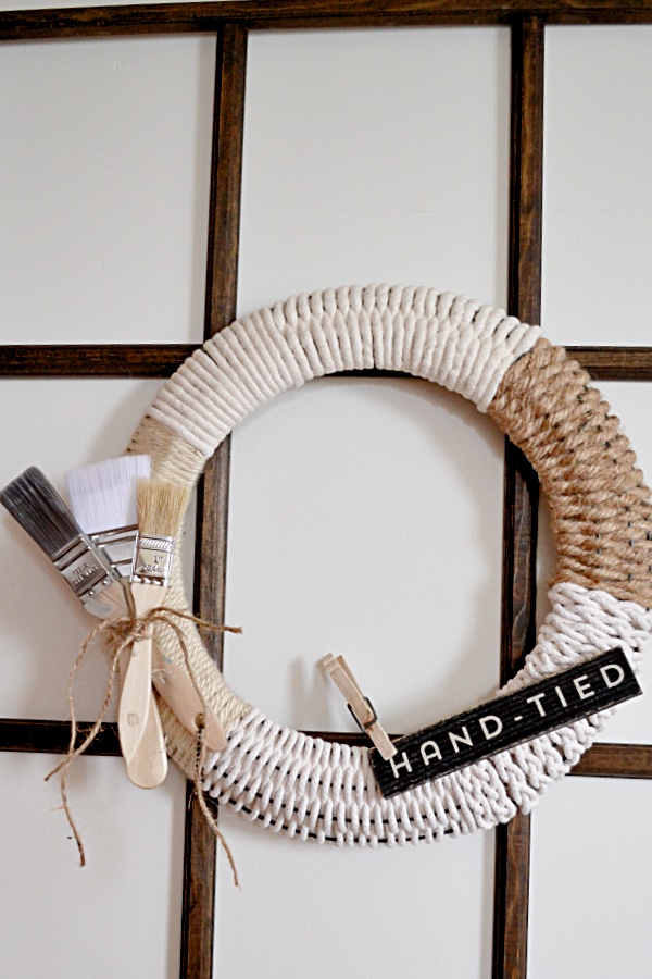 Wire Wreath Frame Hand-tied - Country Design Style
